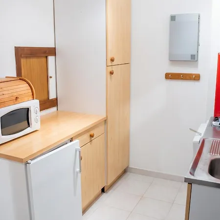 Moderne à Avec Vue Sur Les Montagnes - 35 M² *